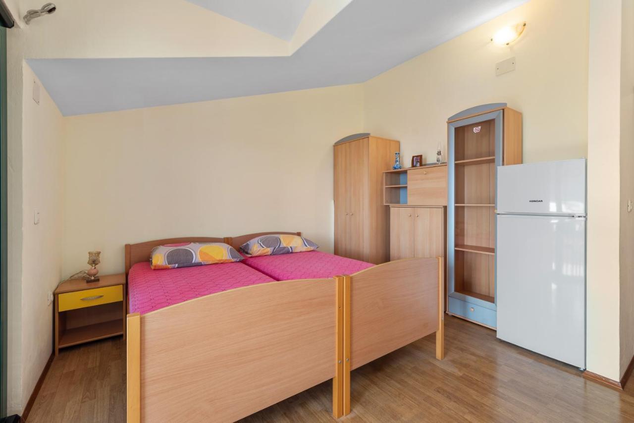 Apartments Angelo 布罗达里卡 外观 照片